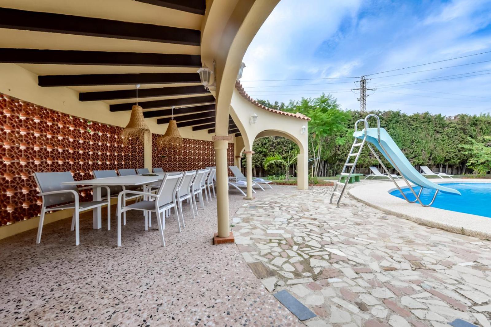 Villas Guzman - Xenia Calp Dış mekan fotoğraf