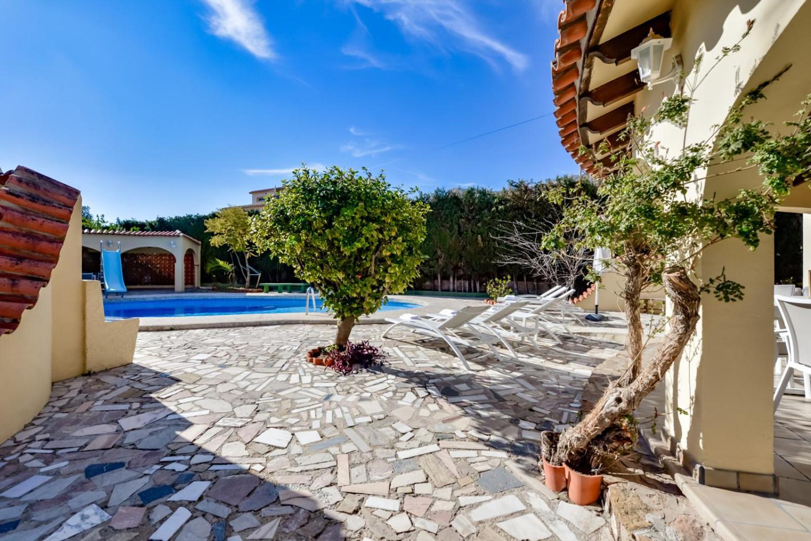 Villas Guzman - Xenia Calp Dış mekan fotoğraf