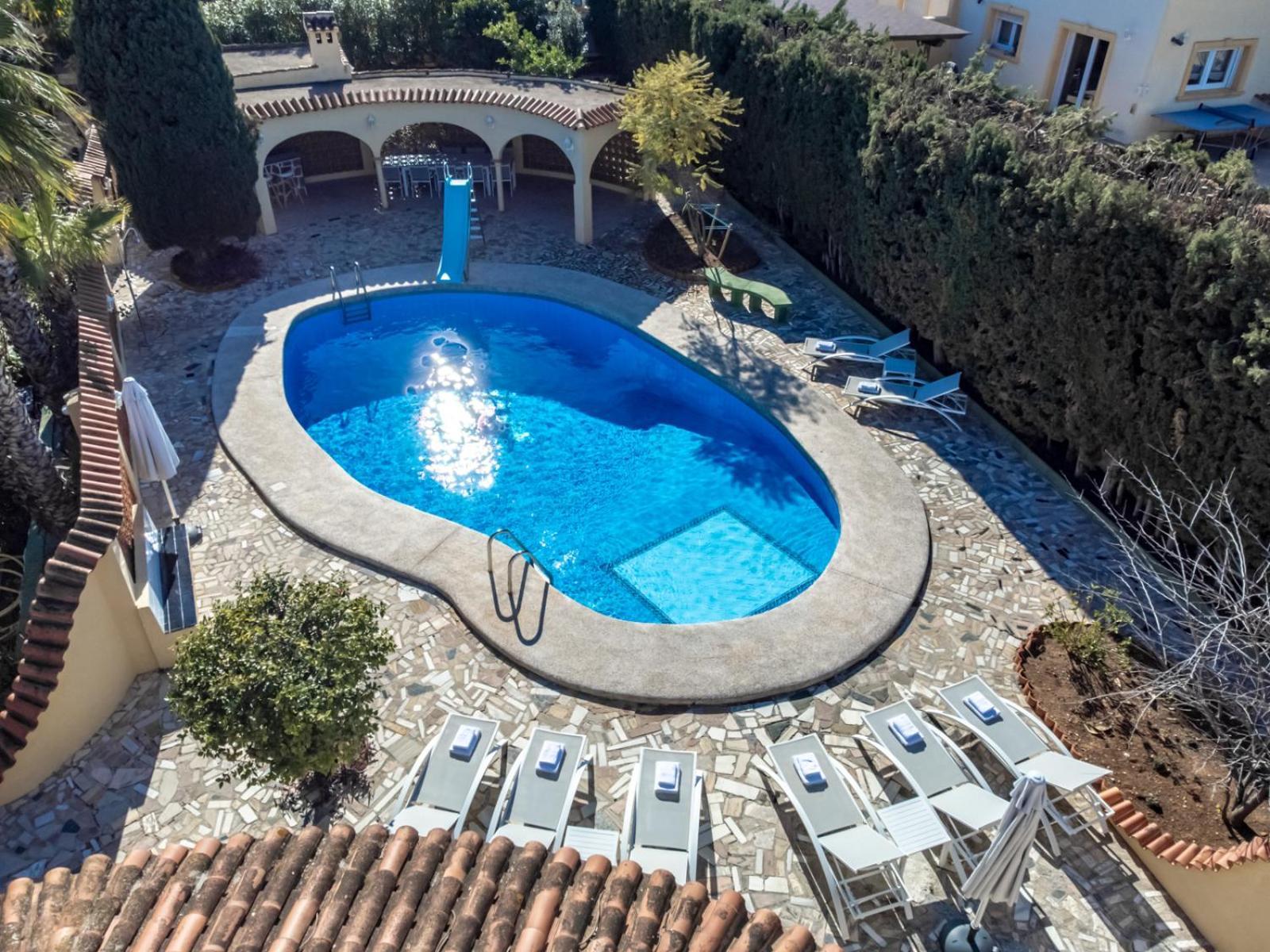 Villas Guzman - Xenia Calp Dış mekan fotoğraf